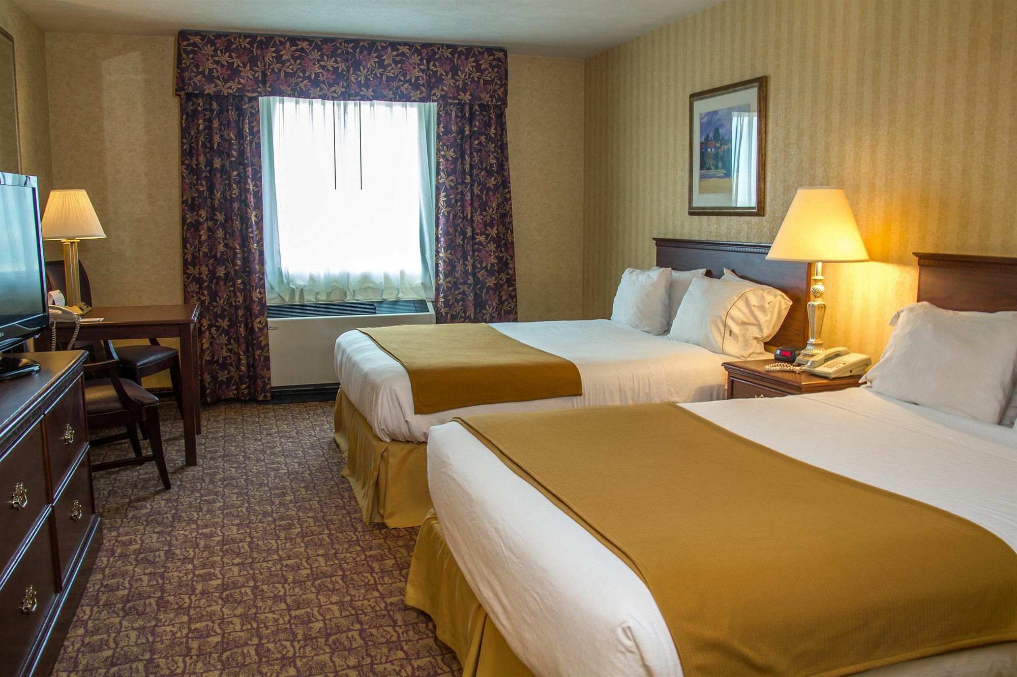 Holiday Inn Express Wenatchee By Ihg Εξωτερικό φωτογραφία
